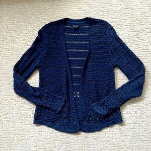 Lightweight blue sweater from Lucky size medium
